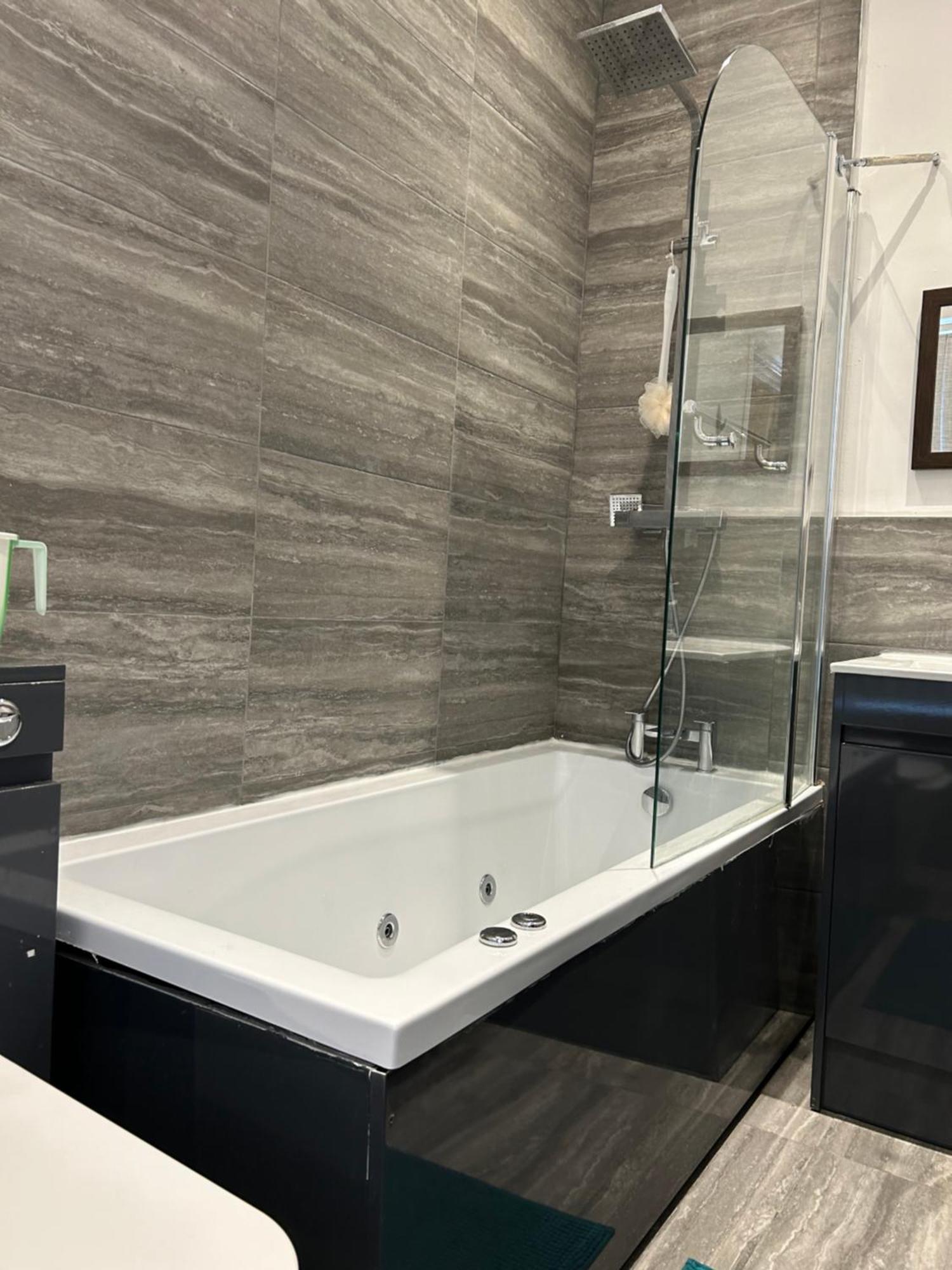 Ensuite Room With Private Bathroom At Walsall Dış mekan fotoğraf